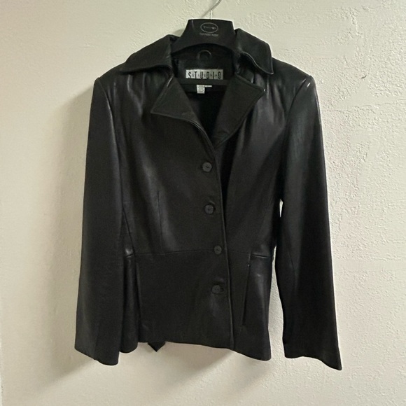 Sienna Studio Black Leather Jacket Timeless Tailored Design - Picture 1 of 6